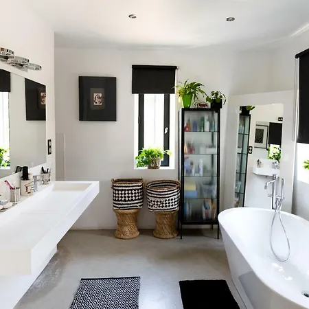 Holiday home Mas D Orient Uzes
